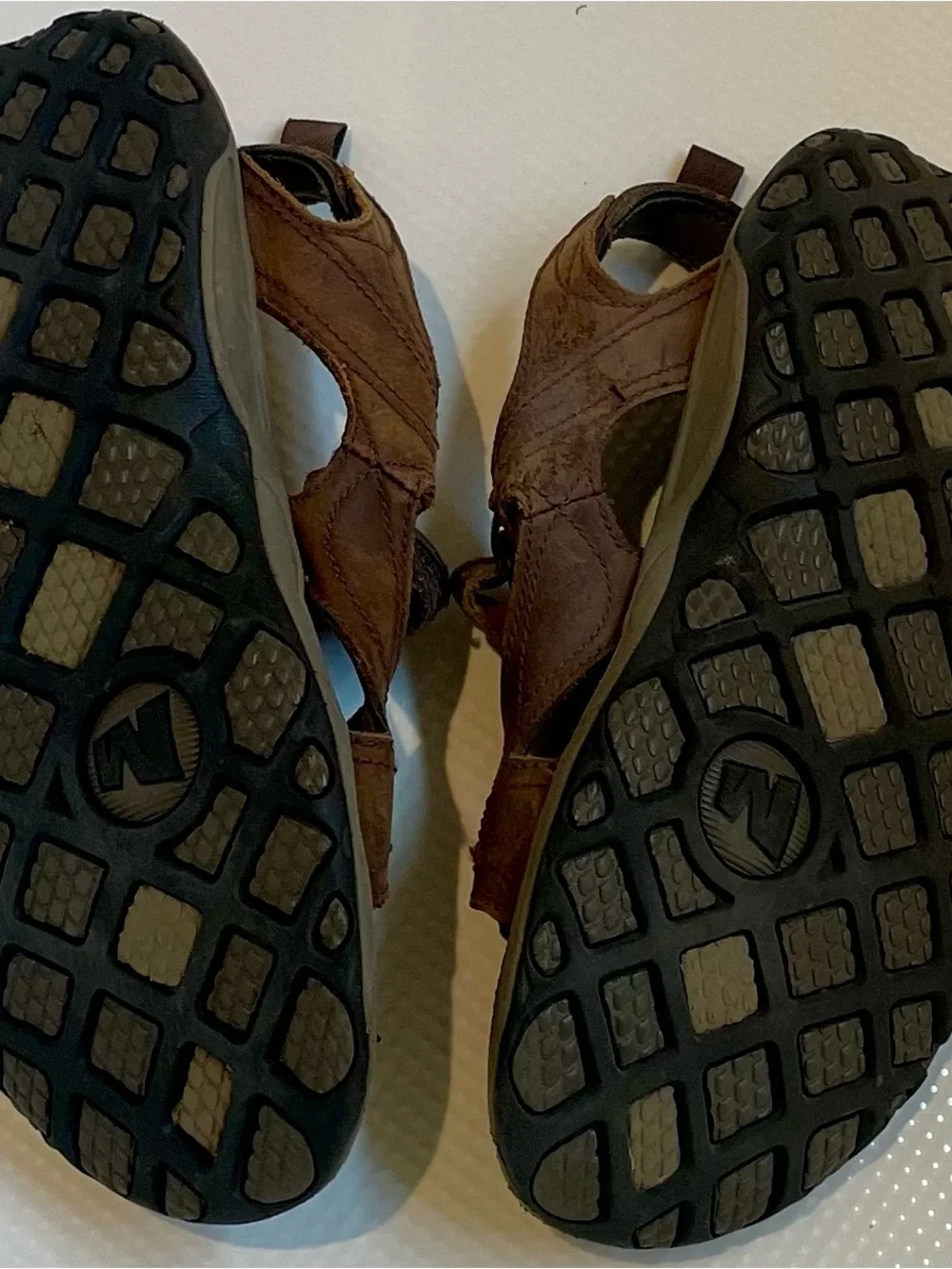 Men’s Leather Merrill Sandals 9